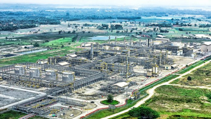 Menteri ESDM, Bahlil Lahadalia telah menegaskan pentingnya peningkatan kapasitas produksi Blok Cepu. (SuaraBanyuurip.com)